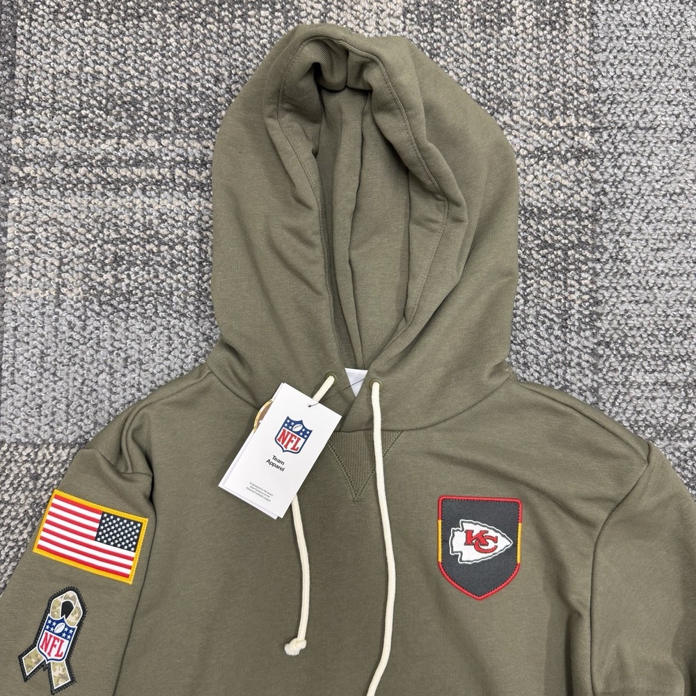 KANSAS CITY CHIEFS NIKE 2022 Salute To Service HOODIE MENS Medium NFL